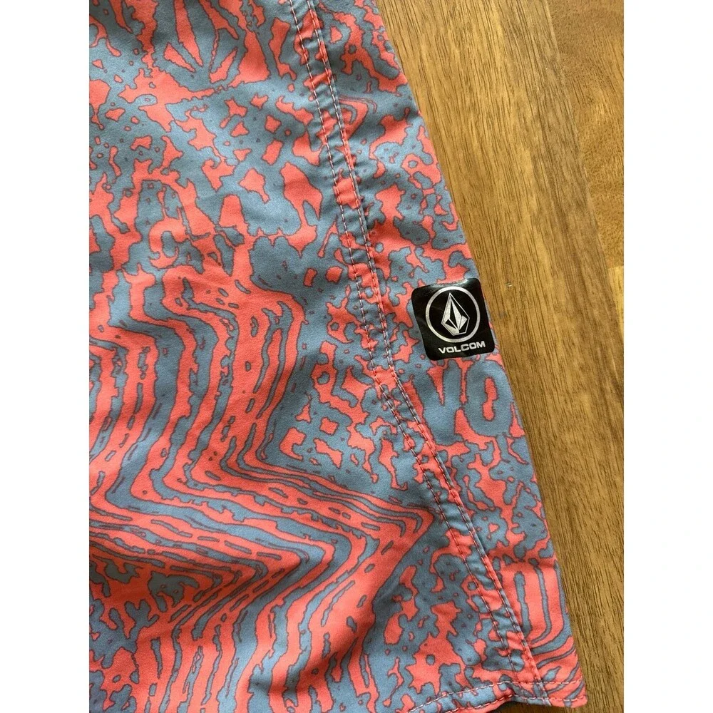 Volcom Board Shorts Pink Blue Pattern Boys adjustable Swim Trunks